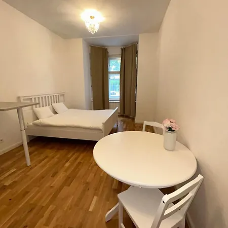 Appartement Beautiful By Stromovka Park