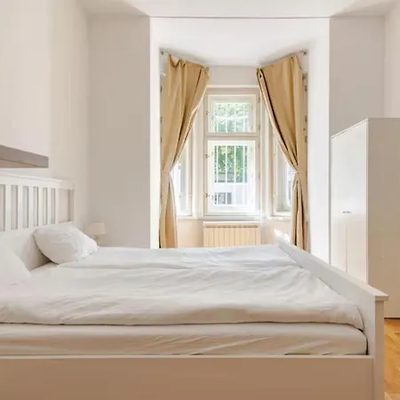 Apartmán Beautiful By Stromovka Park Praha