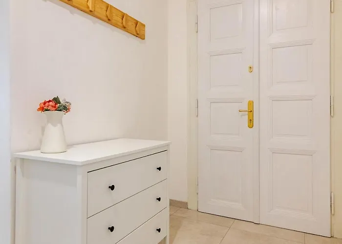 Beautiful By Stromovka Park * Prága